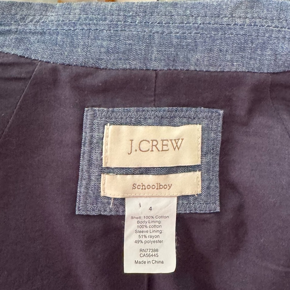 J.Crew Schoolboy style blazer in classic blue Chambray, 2 button close, Size 4 - Picture 10 of 14